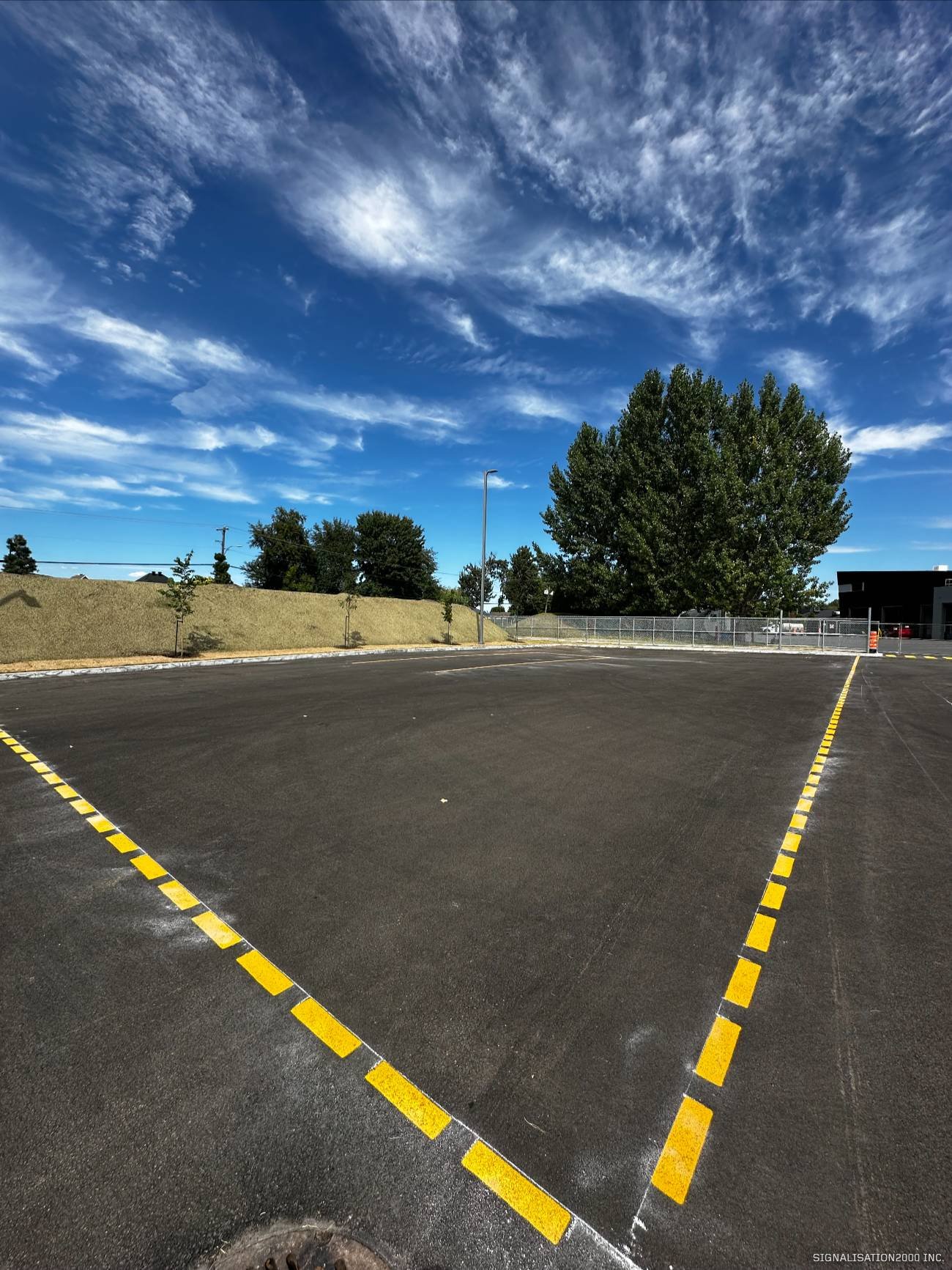 fleches et symboles pour marquage des parkings
