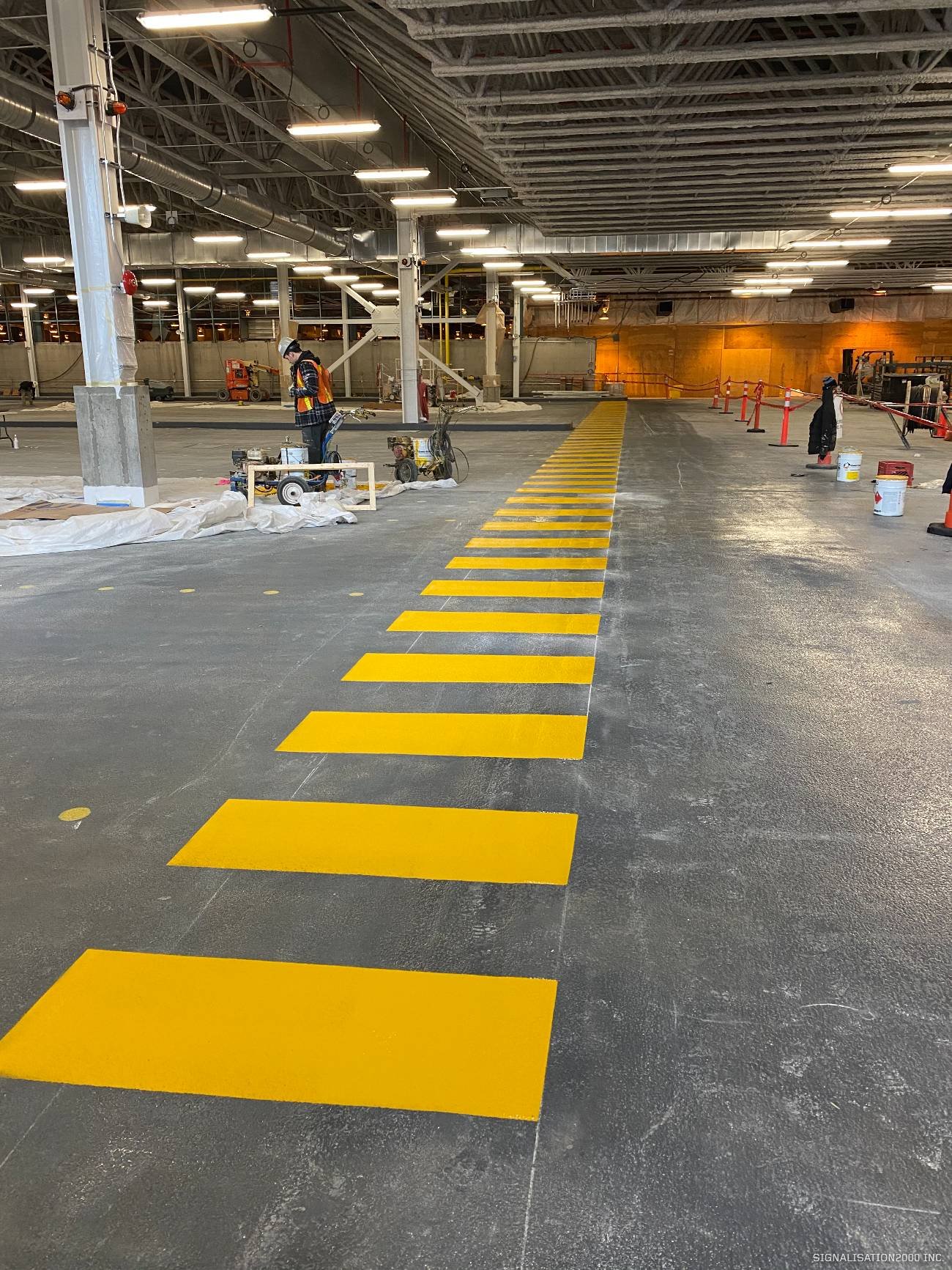 fleches et symboles pour marquage des parkings