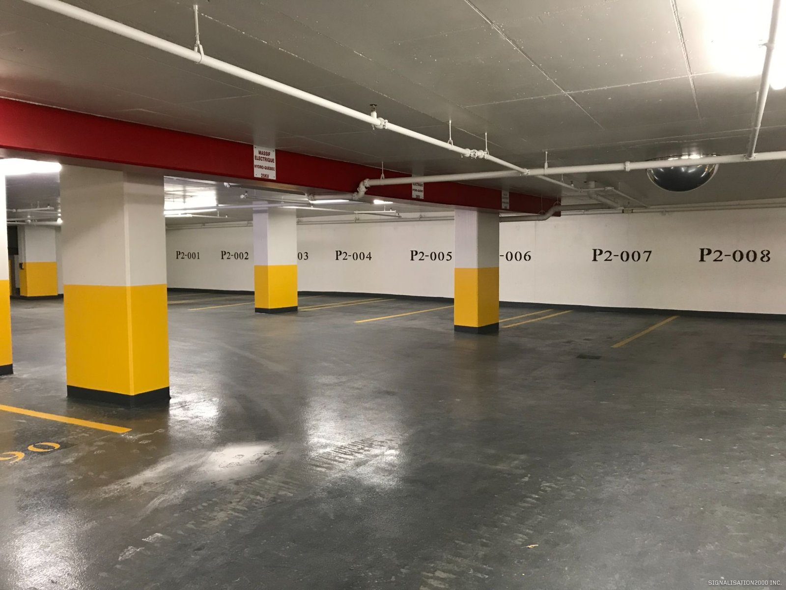 fleches et symboles pour marquage des parkings