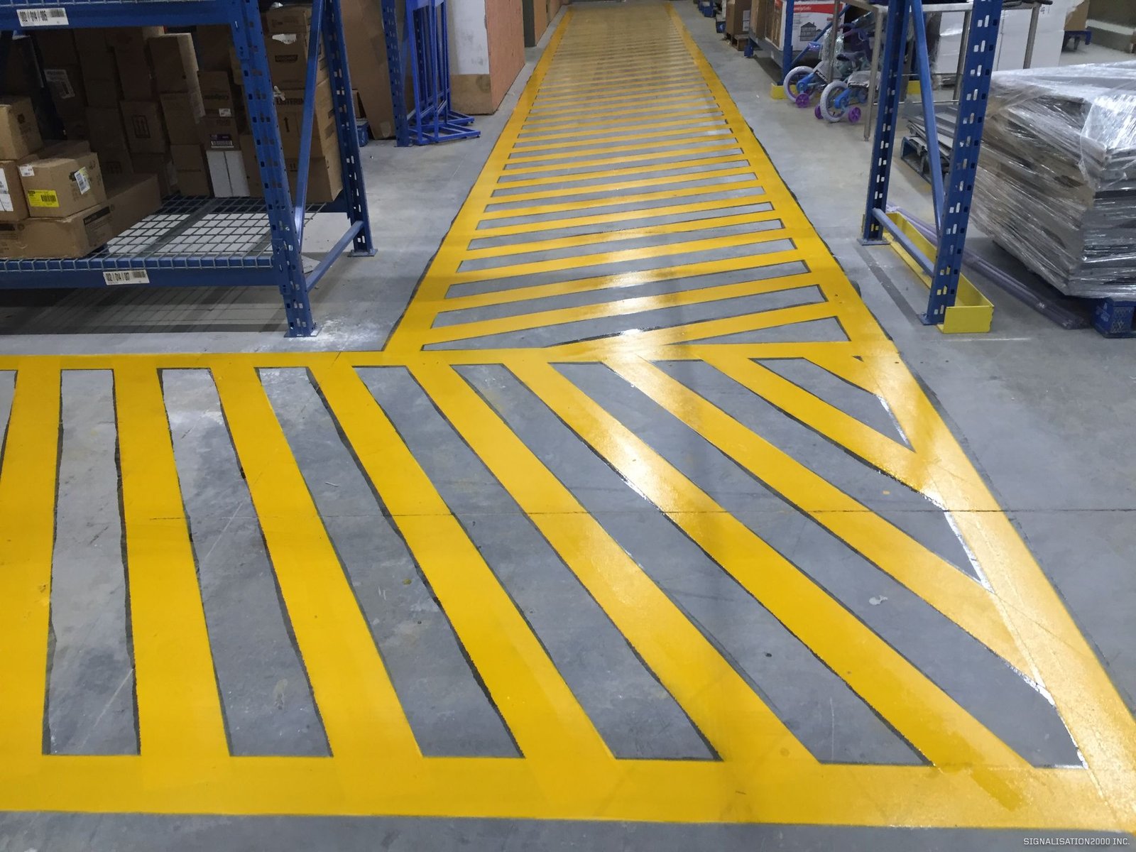 ruban de signalisation de marquage industriel et de sécurité pour usines et entrepôts