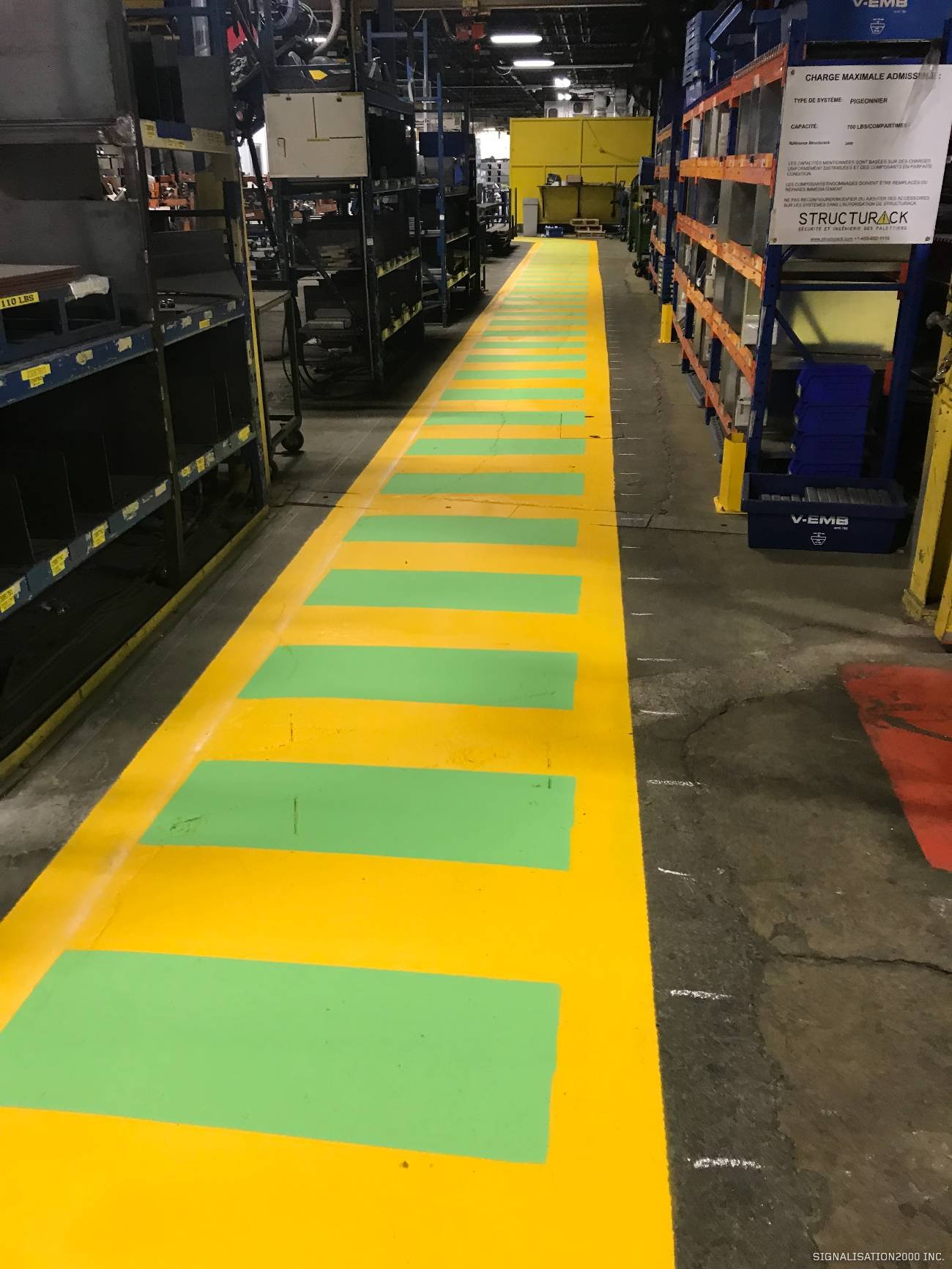 ruban de signalisation de marquage industriel et de sécurité pour usines et entrepôts