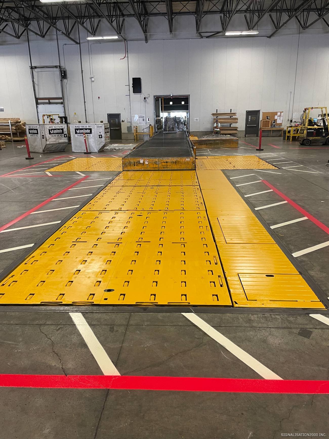 ruban de signalisation de marquage industriel et de sécurité pour usines et entrepôts