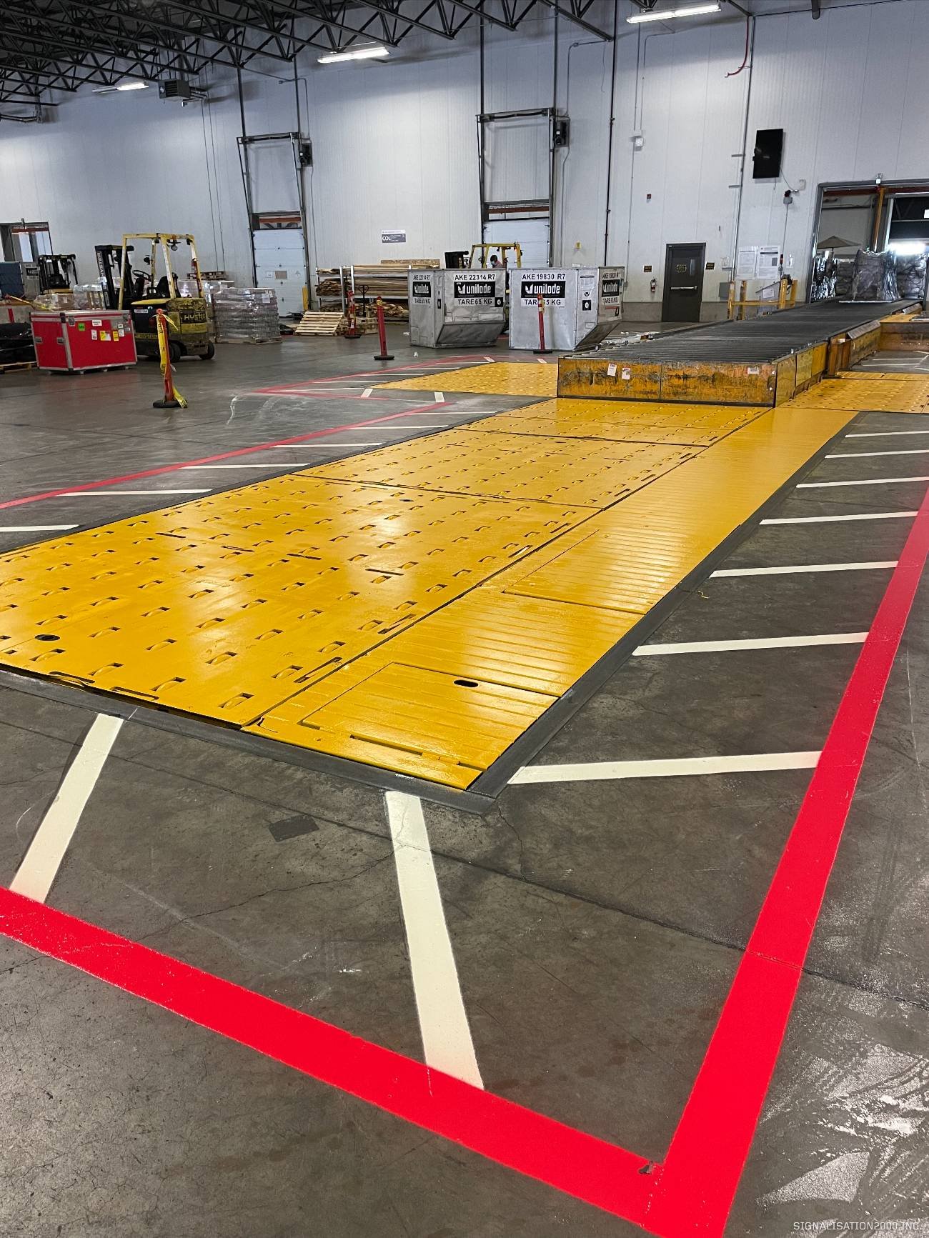 ruban de signalisation de marquage industriel et de sécurité pour usines et entrepôts